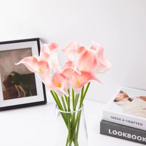Fiori di Calla Artificiali Realistici OEM/ODM in PU con Bordo Arrotolato per Matrimoni, <span class=keywords><strong>San</strong></span> <span class=keywords><strong>Valentino</strong></span> e Decorazioni Domestiche - Product Image 4