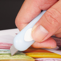 Couteau miniature de sécurité portable pour étudiants, outil artisanal en papier pour l'école, couteau de bureau miniature de dessin animé, multicolores