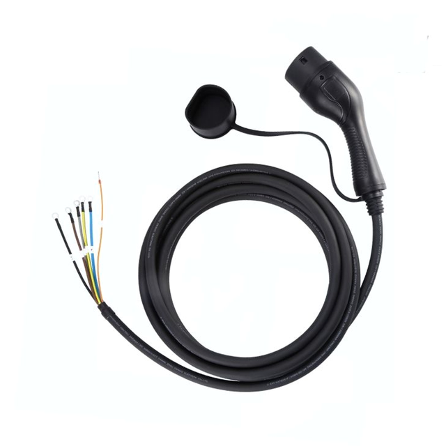 New 22kW 32A 3Phase IEC62196 TUV CE Certificated Ev Charger Assemble Single Gun Type 2 Fast Charging IP54 Waterproof EV Charging