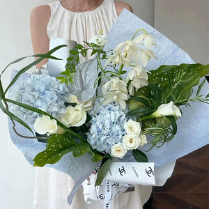 Papier d'emballage texturé froissé à la main Xuenai, motif pierre de neige, pour bouquets de fleurs fraîches - Product Image 1