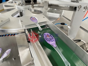 Máquina Llenadora y Selladora de Miel Automática de 2 Cabezales con Disco Rotatorio YB-FBJ2, Precio de Fábrica, Máquina Llenadora Totalmente Automática - Product Image 3