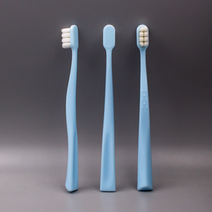 Adult Toothbrush Soft Bristle Nylon 14.54g Home Use For Gums Protection - Product Image 5
