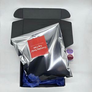 Custom Sticker LOGO Glossy Metallic Silver Mailing Bags for Clothing 6x9 10 X13 <b>Aluminum</b> <b>Foil</b> Poly Shipping Mailer - Product Image 5