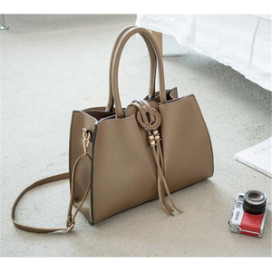 Ensemble de <span class=keywords><strong>sacs</strong></span> à main en nylon Offre Spéciale d'usine chaussure et sac assortis pour femmes italiennes - Product Image 4