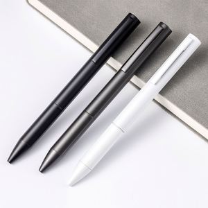 Stylo bille en métal noir mat de haute qualité avec logo personnalisé - Product Image 1