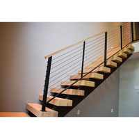 Escalier intérieur en forme de U Escalier central en acier avec rampe en verre pour l'intérieur