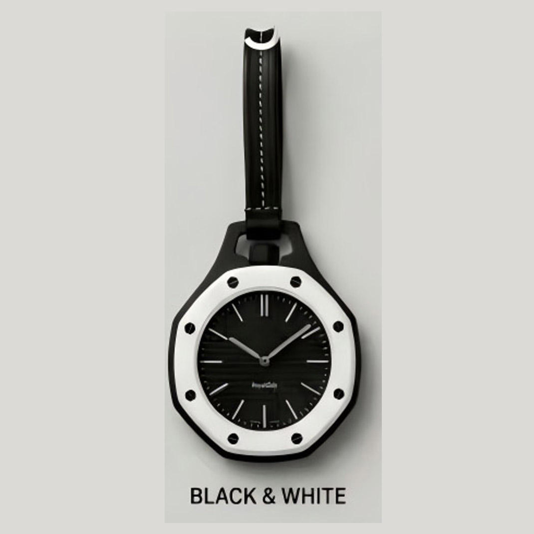 BLACK & WHITE