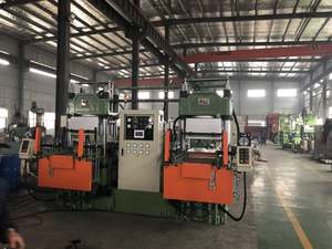 Presse <span class=keywords><strong>de</strong></span> moulage par compression sous vide en caoutchouc et silicone - Product Image 2