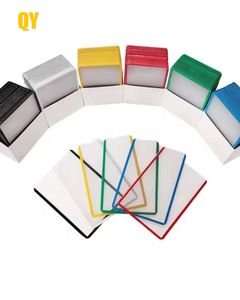 Porta Tarjetas QY de PVC con Borde Rojo y Protectores de Plástico Transparente para Tarjetas Deportivas TCG y Tarjetas de Juego - Product Image 4