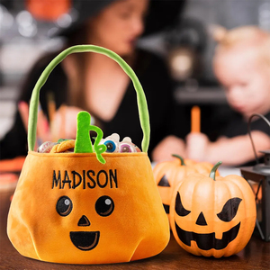 Cesta de dulces de araña con nombre bordado para niños, cubo de peluche de araña para Halloween, para recoger dulces o retoques - Product Image 4