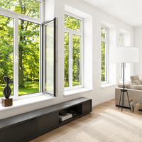 Fenêtres à battants verticaux en PVC avec verre trempé, résistantes aux impacts d'ouragan et antivol, pour usage extérieur dans les maisons et villas