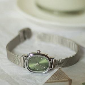 นาฬิกาข้อมือผู้หญิงแฟชั่นปี 2026 สแตนเลสกันน้ำ ควอตซ์ ดีไซน์คลาสสิกอเนกประสงค์ สำหรับขายส่ง - Product Image 5