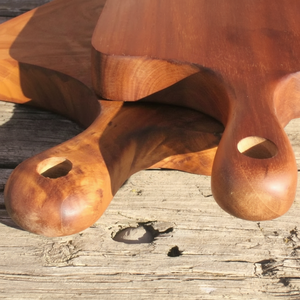 Tabla de Cortar de Madera con Mango, Apta para Lavavajillas, Ecológica, Antibacteriana, de Resina, Tabla de Queso de Alta Calidad - Product Image 1