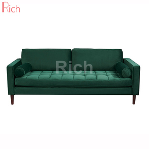 Vente chaude Taille Européenne Élégant Hôtel Moderne <span class=keywords><strong>Salon</strong></span> Meubles Tissu Velours <span class=keywords><strong>Divan</strong></span> Piste Bras Canapé - Product Image 1
