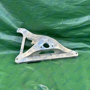 51915-08010 Base <span class=keywords><strong>de</strong></span> soporte <span class=keywords><strong>de</strong></span> montaje <span class=keywords><strong>de</strong></span> neumático <span class=keywords><strong>de</strong></span> repuesto para TOYOYA <span class=keywords><strong>SIENNA</strong></span> - Product Image 5