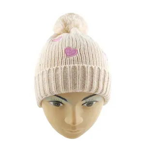 Nouveau hiver chaud tricoté bébé chapeau pour filles garçons personnalisé concepteur Beanie Pom Pom chapeaux casquettes Bonnets avec joli logo mignon Patch - Product Image 5