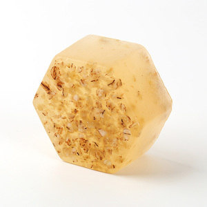 OEM Wholesale Handmade Organic Vegan Bath <b>Soap</b> Bar Private Label Clear Beauty Whitening Oatmeal <b>Soap</b> Vietnam - Product Image 5