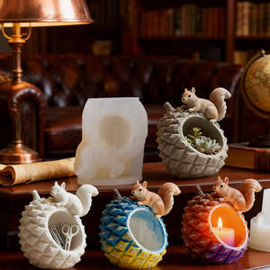 Moule en silicone pour bougie en forme d'écureuil, moule en silicone DIY pour animaux, <span class=keywords><strong>outil</strong></span> de décoration artisanal pour bougies et coupelles en gypse - Product Image 1