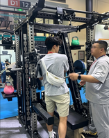 Tour de musculation multifonctionnelle tout-en-un avec Smith Machine, Power Cage, Crossover par câble et Rack à squats, pour salle de sport commerciale et entraînement de musculation, CE OEM