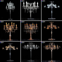 Lampe de table LED rétro LEDA, abat-jour en tissu rouge, lampe de table pour centre de table de mariage, décoration de table de banquet
