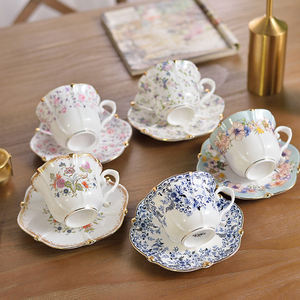 Popolare turco 200ml fiore decorativo <span class=keywords><strong>oro</strong></span> bordo osso China <span class=keywords><strong>tazza</strong></span> e piattini Cappuccino <span class=keywords><strong>tazza</strong></span> da tè ceramica tazze da caffè - Product Image 1