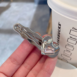 אופנה קריסטל פשוט אביזרים לשיער טמפרמנט פוני קליפ מצח שבור צד השיער צד קליפ אהבה קריסטל סיכת בנות - Product Image 6