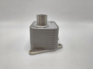 Original EA888 GEN 2 GEN 3 Ölkühler Ölkühler 06 J117021D 06 K117021J für Audi A3 A4 A5 A6 Q5 Q3 Tiguan Magotan Passat - Product Image 4