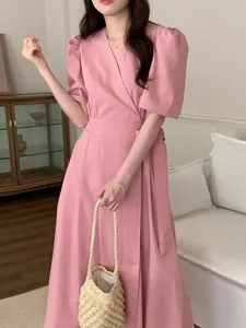 Boutique Wholesale 2024 Summer Sweet and Age Reducing Cross V-neck Lace Up Waist Slimming Bubble Sleeves Women's Dress