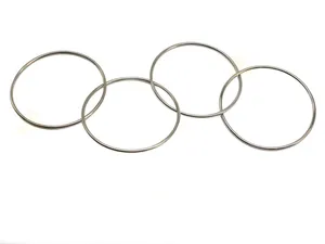 1 jeu <span class=keywords><strong>de</strong></span> quatre <span class=keywords><strong>anneaux</strong></span> <span class=keywords><strong>de</strong></span> liaison connectés 4 <span class=keywords><strong>anneaux</strong></span> <span class=keywords><strong>de</strong></span> liaison Diamètre du tuyau en acier 10cm Tours <span class=keywords><strong>de</strong></span> <span class=keywords><strong>magie</strong></span> Accessoires <span class=keywords><strong>de</strong></span> <span class=keywords><strong>magie</strong></span> Gimmicks - Product Image 3