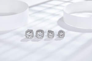 Boucles d'oreilles carrées en moissanite certifiée pour hommes et femmes, bijoux tendance - Product Image 5