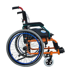 Mobilitätshilfe Leichter Höhenverstellbarer/Fußstützenverstellbarer Aluminium-Legierung Faltbarer Manueller Rollstuhl für Rehabilitation - Product Image 5