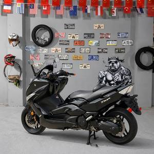 Moto sportive d'occasion <span class=keywords><strong>Yamaha</strong></span> TMAX <span class=keywords><strong>500</strong></span> 500CC à injection de carburant, bicylindre en parallèle refroidi par liquide, à essence - Product Image 2