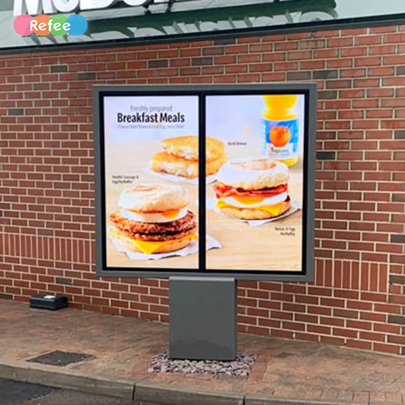ไดรฟ์ผ่านร้านอาหารคณะกรรมการเมนูป้ายดิจิตอลยืนกลางแจ้งตู้กันน้ำคำสั่งสัมผัสหน้าจอแสดงผลแอลซีดีโฆษณา