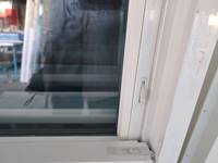 Fenêtre coulissante en vinyle blanc sur mesure, double vitrage Low-E, anti-UV, faible entretien, UPVC, anti-insectes, pour l'Amérique du Nord