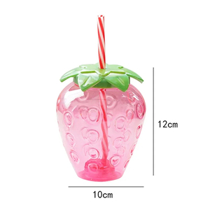 Nouveau gobelet en plastique transparent créatif avec fraise mignonne, design Ins, bouteille d'eau portable pour étudiants, tasse avec paille et fraise mignonne pour enfants - Product Image 5