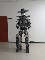 Costume de mascotte robot LED réaliste et portable, idéal pour le cosplay, fabriqué par des professionnels