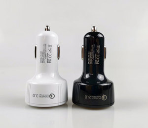 Chargeur de voiture rapide <span class=keywords><strong>4</strong></span> ports USB Adaptateur de protection OTP avec puissance de sortie 40W pour iPhone 15/14/12/13 <span class=keywords><strong>iPad</strong></span> pour Samsung pour Galaxy - Product Image 5