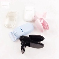 Attaches-tétines en plastique 3/4 po (20 mm) – Clips de suspension robustes et sûrs pour accessoires de bébé – Plusieurs couleurs