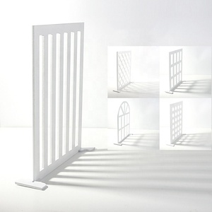 Fotografia geometrica oggetti di scena 41x29cm finestra ombra sfondo chiaro - Product Image 1