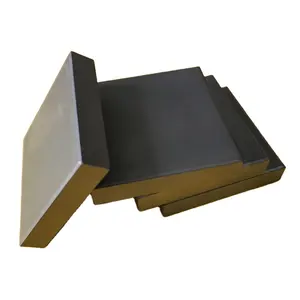 HT黑色烧结碳化硅耐火板SSIC板出厂价格