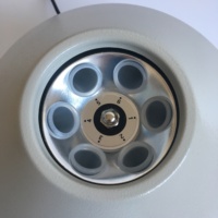 Centrifugeuse de laboratoire à faible vitesse 800-1