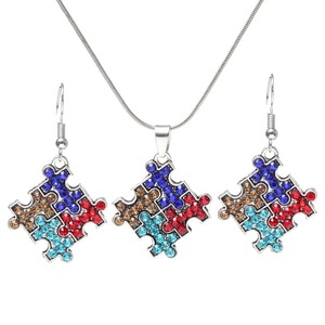 Braccialetti di fascino di Puzzle di consapevolezza di autismo smaltato orecchini in lega di zinco d'argento antico di moda popolare - Product Image 6