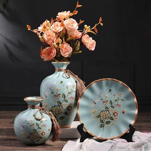 Jarrón de cerámica de estilo europeo para decoración del hogar, decoración de armario de vino para sala de estar - Product Image 4