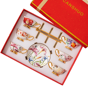 Ensemble tasse et soucoupe à café et thé en porcelaine fine, style européen, bord doré, résistant à la chaleur, 220 ml, design floral, pour le thé de l'après-midi, qualité supérieure - Product Image 1