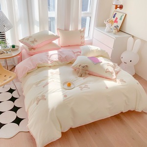 Ensemble de housse de <span class=keywords><strong>couette</strong></span> brodée de dessins animés en 3 styles, drap de <span class=keywords><strong>lit</strong></span> en coton doux pour la peau avec bordure en dentelle pour <span class=keywords><strong>lit</strong></span> d'enfant - Product Image 5