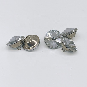 Botones de diamantes de imitación al por mayor tapicería de cristal decoración de uñas hebilla botones de diamantes de cristal suave para muebles - Product Image 6