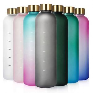 Nueva Botella de Agua Tritan de 1 Litro SIN BPA 2025 con Tapas Doradas, Botella de Agua con Acabado Arenado Degradado - Product Image 1