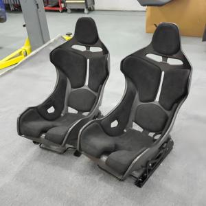 DOS M <span class=keywords><strong>CLaren</strong></span> ha actualizado los asientos de cubo de fibra de carbono seco Senna a asientos de pista de gamuza de cuero adecuados para todos los modelos - Product Image 3