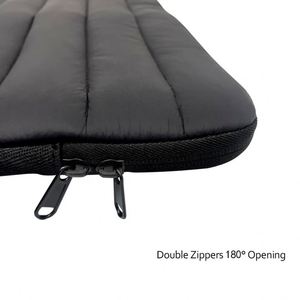 Funda Protectora Ligera Personalizada para Laptop y Tablet, de Poliéster, Resistente a Impactos, con Marca Registrada y Color del Fabricante - Product Image 4