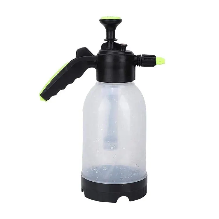 Xunchi 2L High Pressure Hand Pump Plastic Water Sprayer Bottle